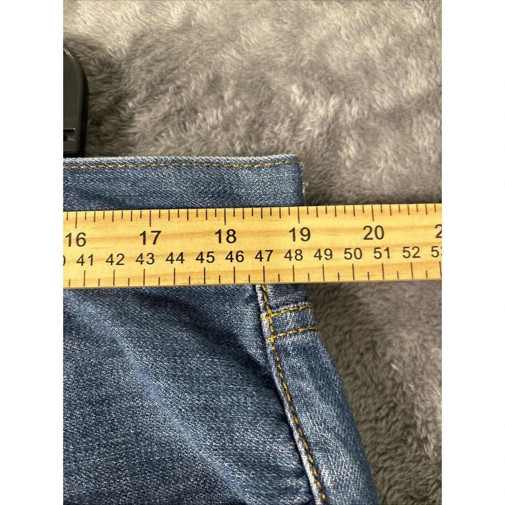 Levis 501 Original Fit Jeans Mens 38x30 Medium Wash Blue Straight Leg Button Fly